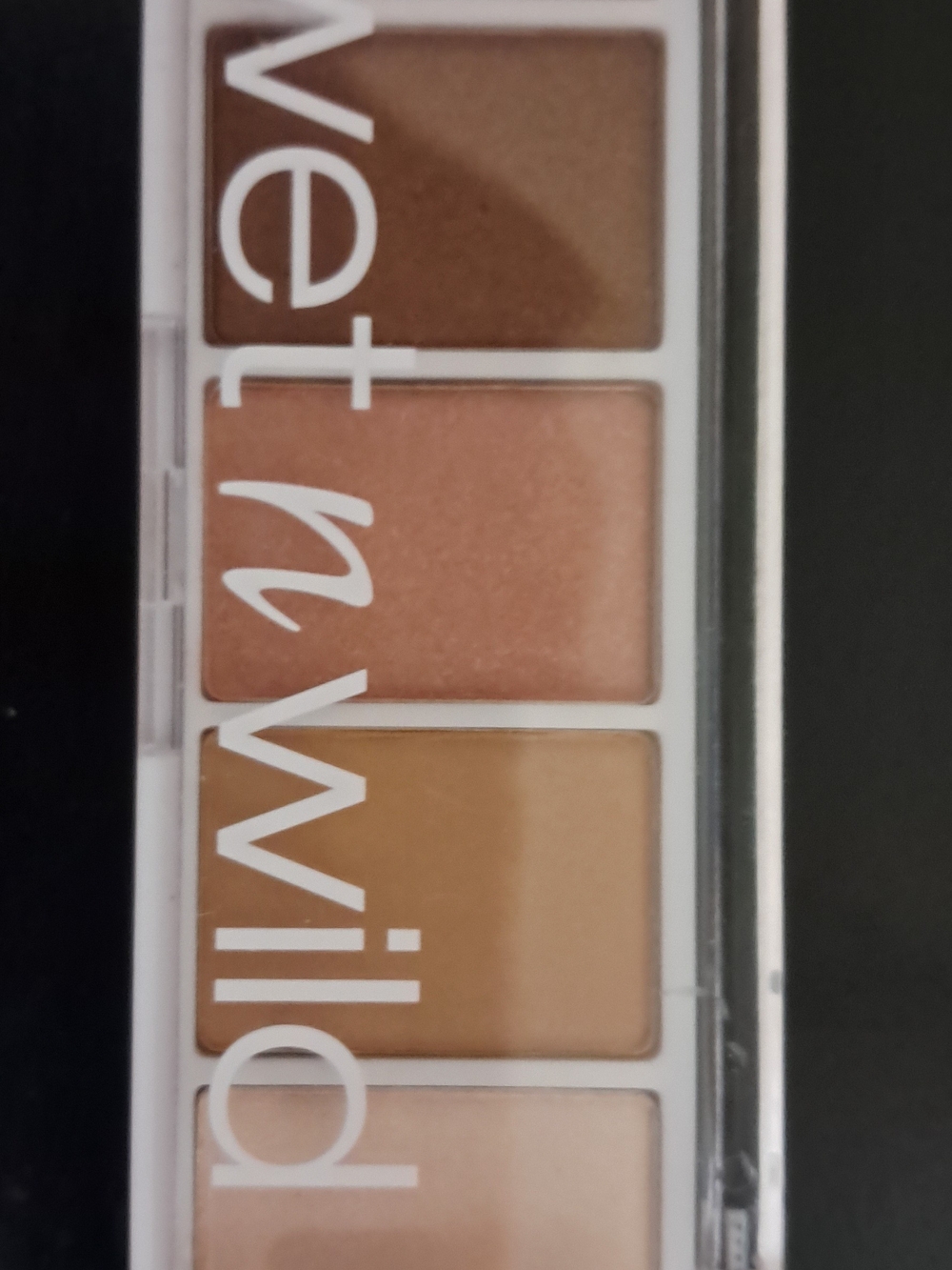 wet n wild Neutral Eyeshadow Quad — Brown, Peach, Tan & Cream